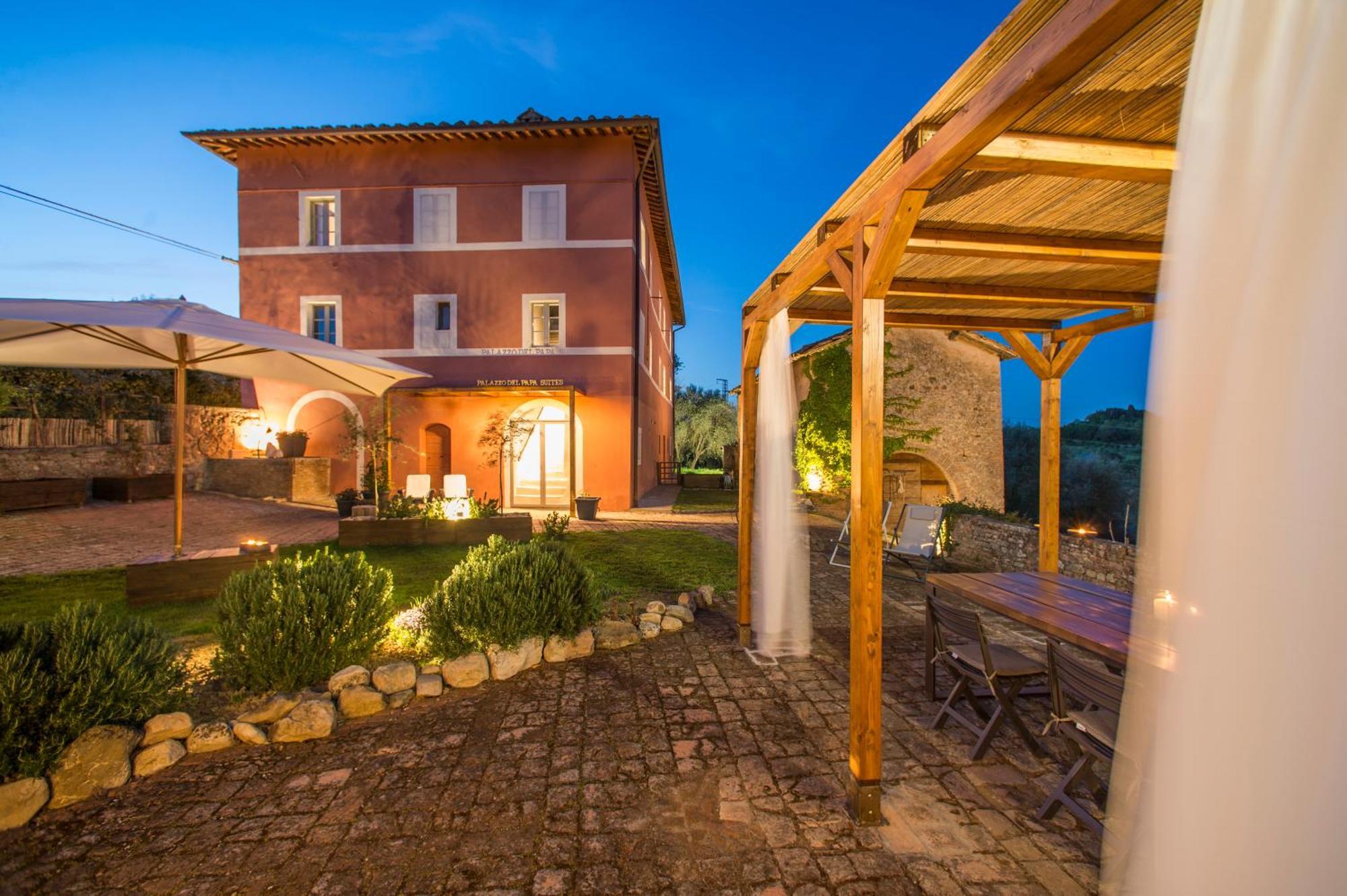 Palazzo Del Papa Country Suites Сієна Екстер'єр фото