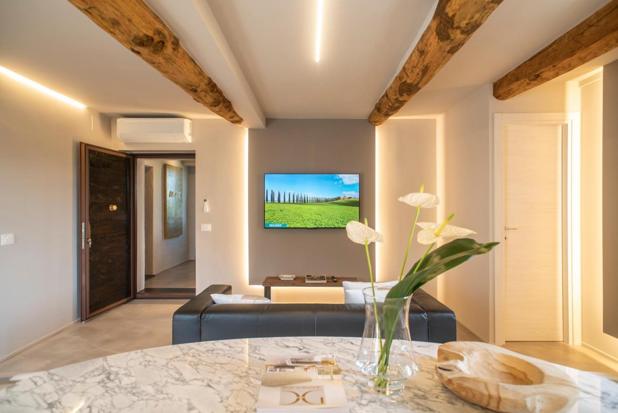 Palazzo Del Papa Country Suites Сієна Екстер'єр фото